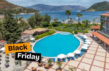 MARTI LA PERLA  (ADULTS ONLY 16+)